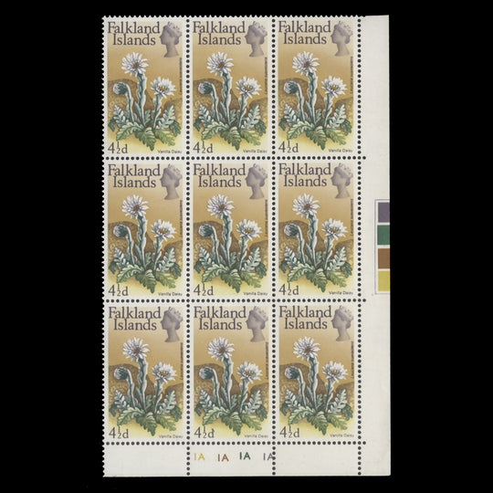 Falkland Islands 1968 (MNH) 4½d Vanilla Daisy plate block