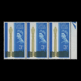 Great Britain 1965 (Variety) 3d Post Office Tower ordinary strip with extra window flaw