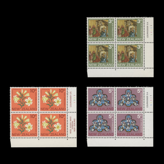 New Zealand 1974 (MNH) Christmas imprint/plate blocks