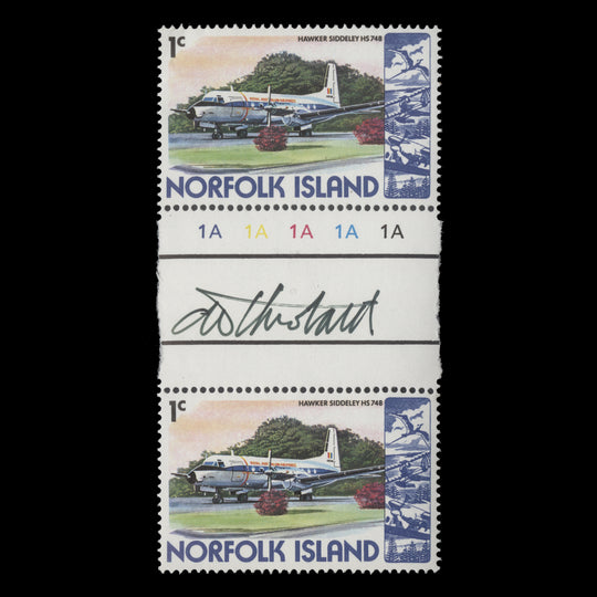 Norfolk Island 1981 (MNH) 1c Hawker Siddeley HS748 gutter pair signed by designer