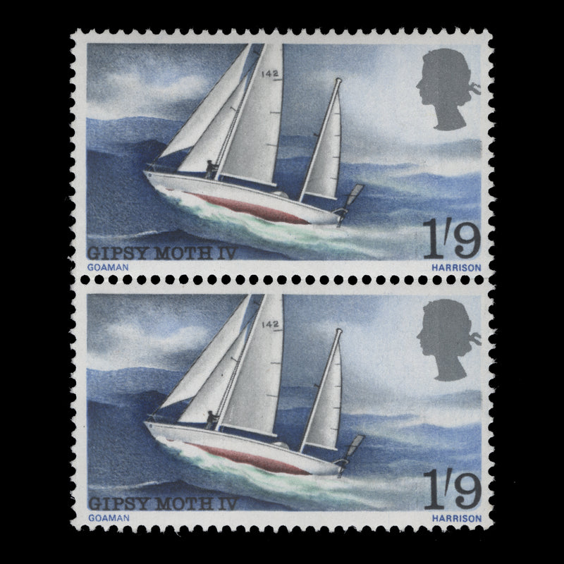 Great Britain 1967 (MNH) 1s9d Gipsy Moth IV pair with ribbon flaw