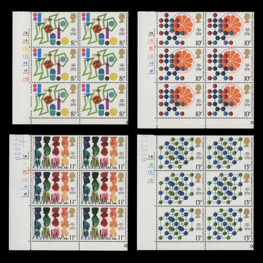 Great Britain 1977 (MNH) Royal Institute of Chemistry cylinder blocks
