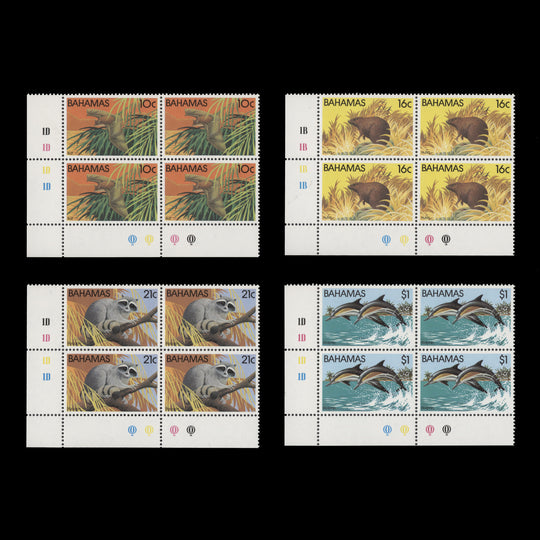 Bahamas 1982 (MNH) Wildlife traffic light/plate blocks