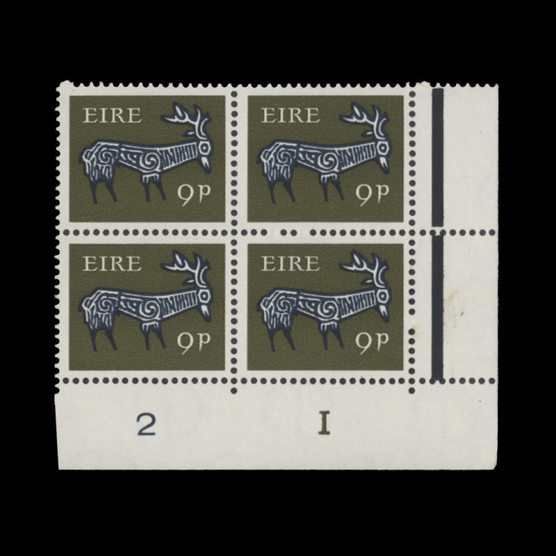 Ireland 1969 (MNH) 9d Stag cylinder 2–1 block, PVA gum
