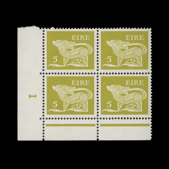 Ireland 1974 (MNH) 5p Dog cylinder 1 block, matt PVA gum