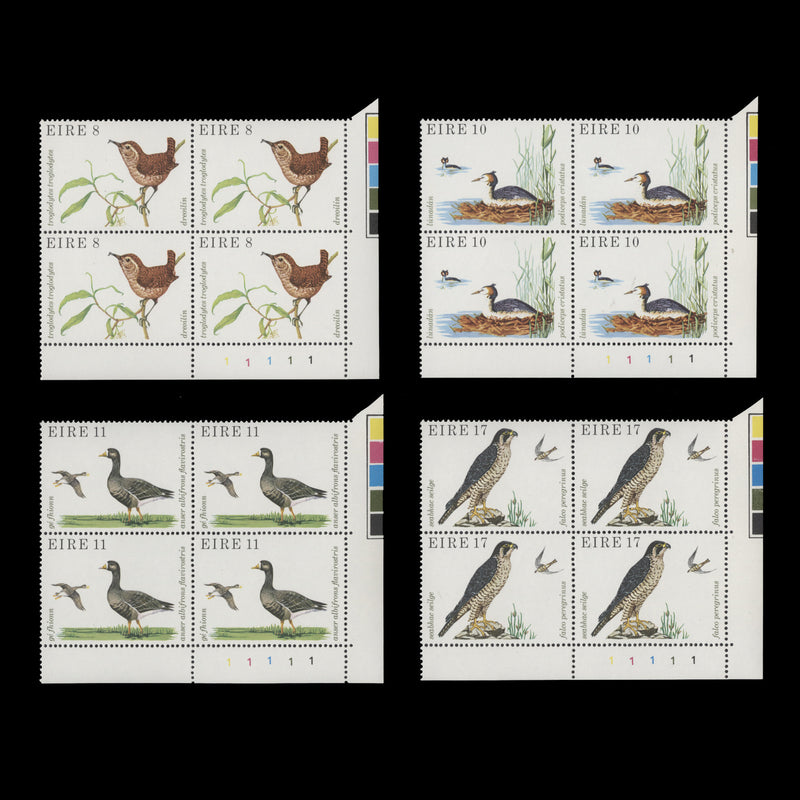 Ireland 1979 (MNH) Birds traffic light/cylinder blocks