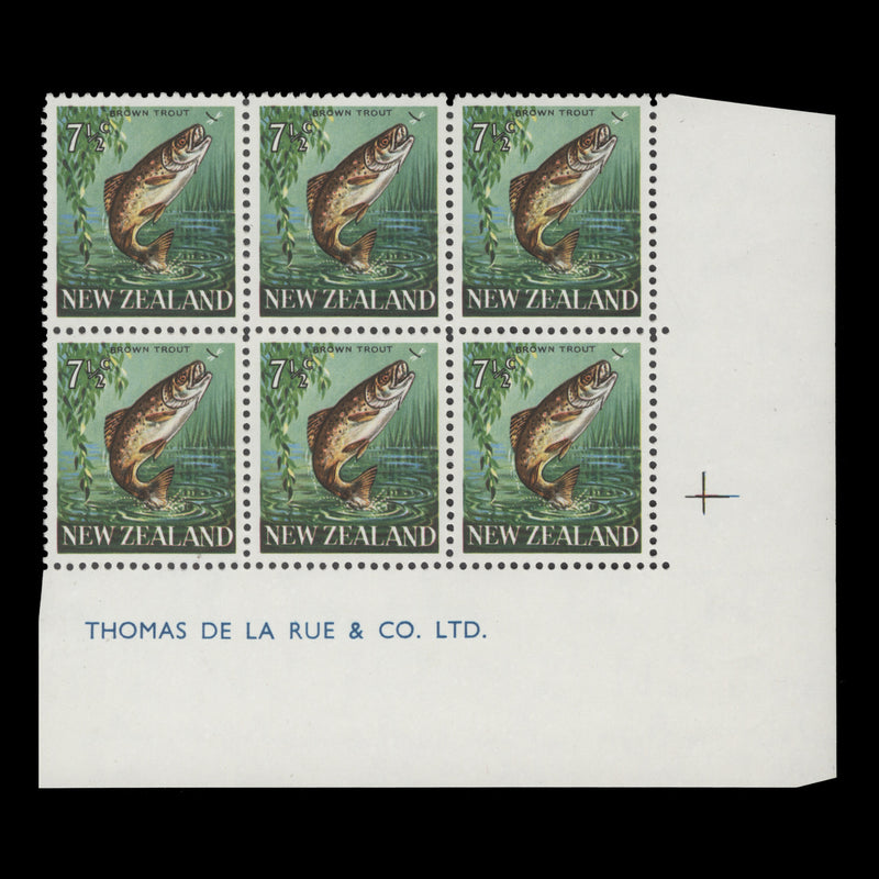 New Zealand 1968 (MNH) 7½c Brown Trout imprint block with upright watermark