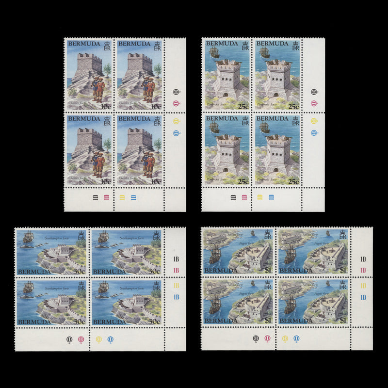 Bermuda 1982 (MLH) Historic Forts traffic light/plate blocks