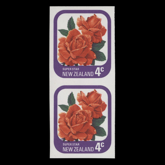 New Zealand 1975 (Variety) 4c Super Star imperf pair